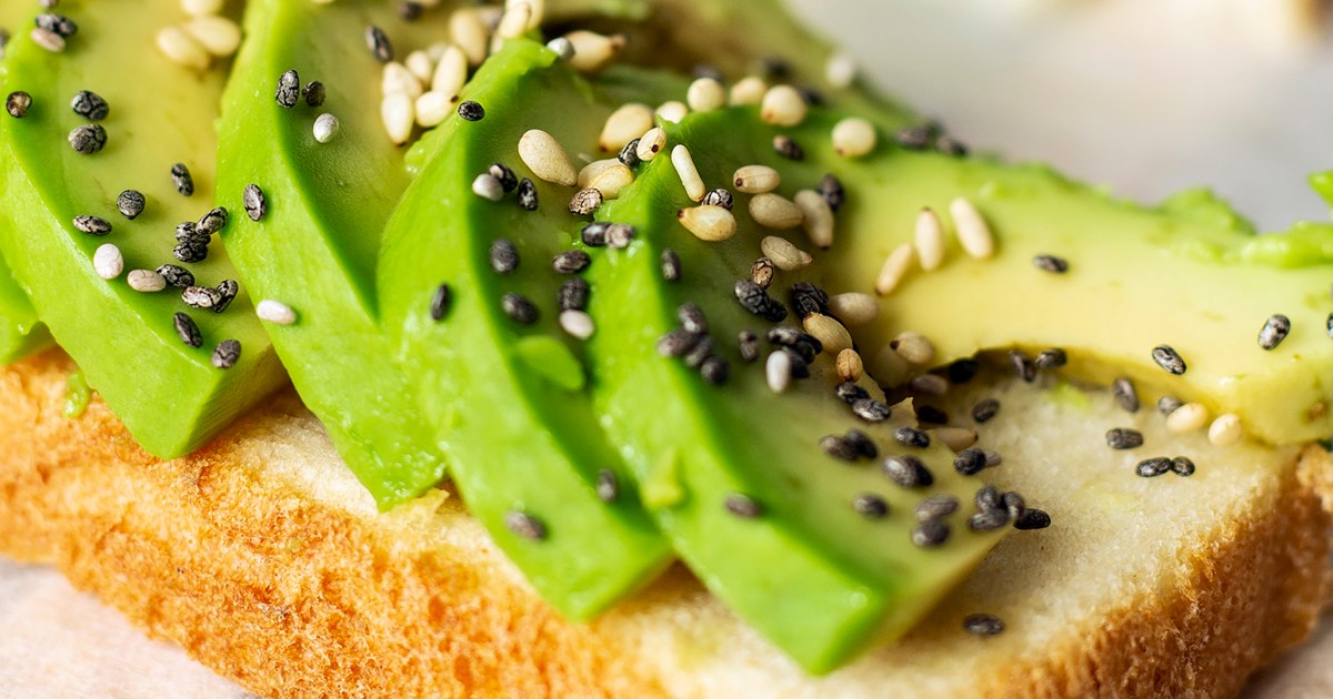 What Are Superfoods? Eat These 11 Foods With Important Nutrients