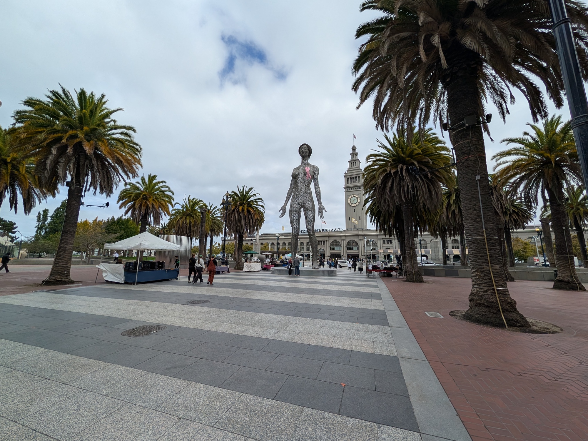 Ferry building with statue shot by Pixel 10 Pro