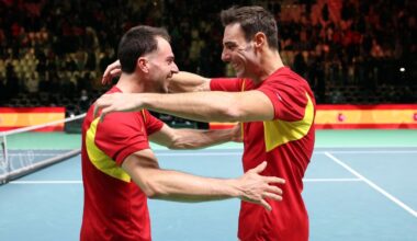 Granollers, Martínez help Spain reach Davis Cup final