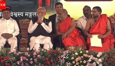 Breaking News Live Updates: PM Modi visits Sri Krishna Matha in Udupi; participates in the Laksha Kantha Gita Parayana