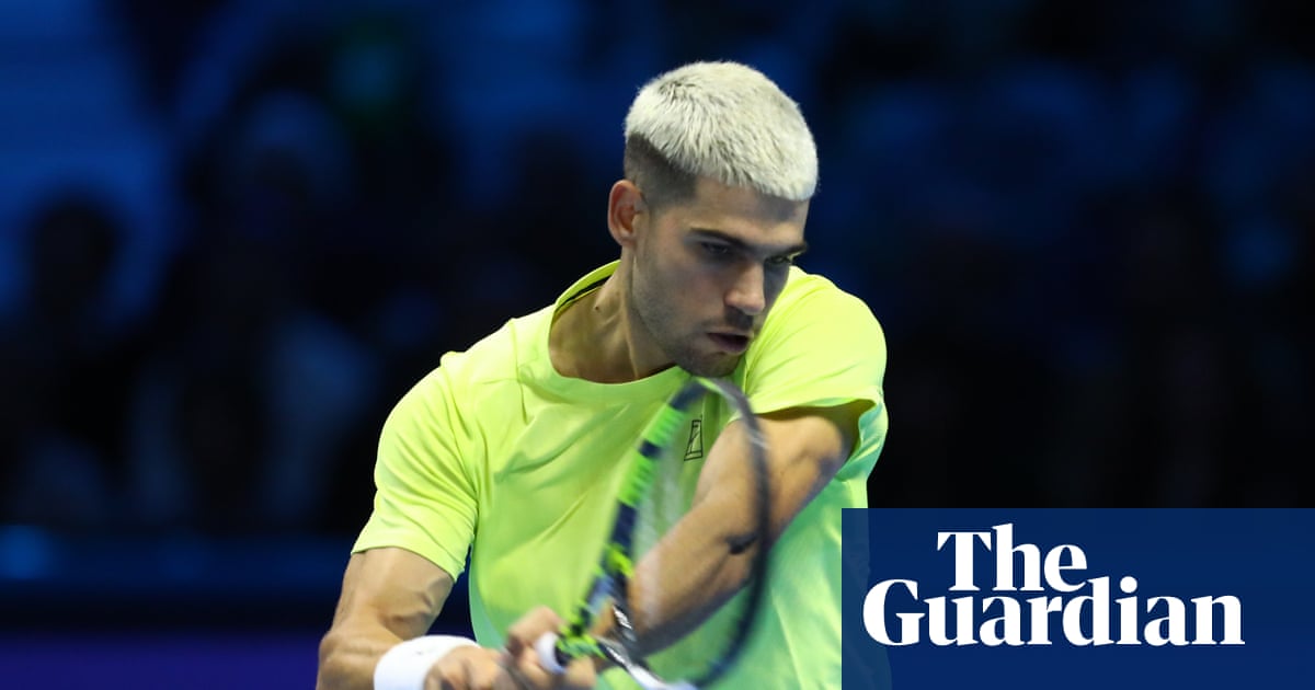 Carlos Alcaraz up and running at ATP Finals with win over Alex de Minaur | ATP Finals