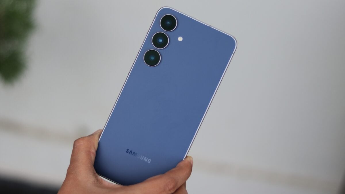 Galaxy S25 FE gets limited-time double storage offer in the USA