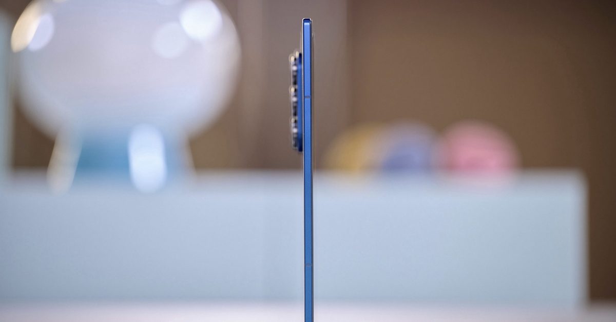 Samsung Spanks $999 Off Galaxy Z Fold 7