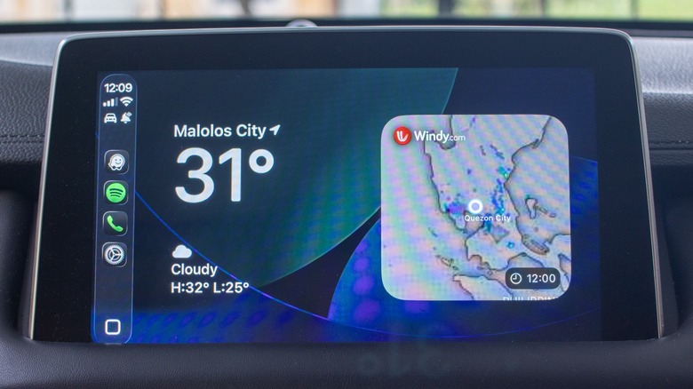 weather widgets on Apple CarPlay