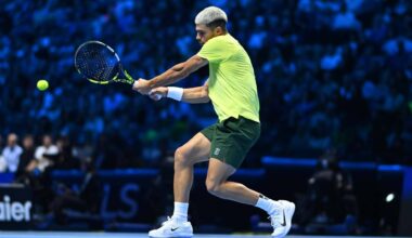 Carlos Alcaraz outlasts Taylor Fritz in three-set thriller at Nitto ATP Finals | ATP Tour