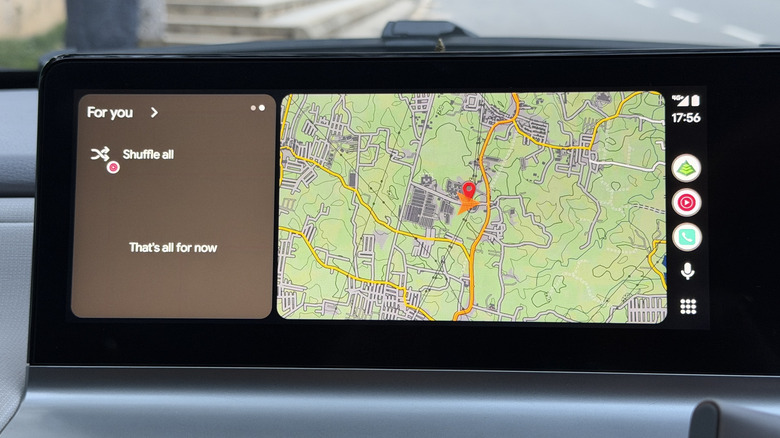 Gaia GPS displaying satellite maps in Android Auto