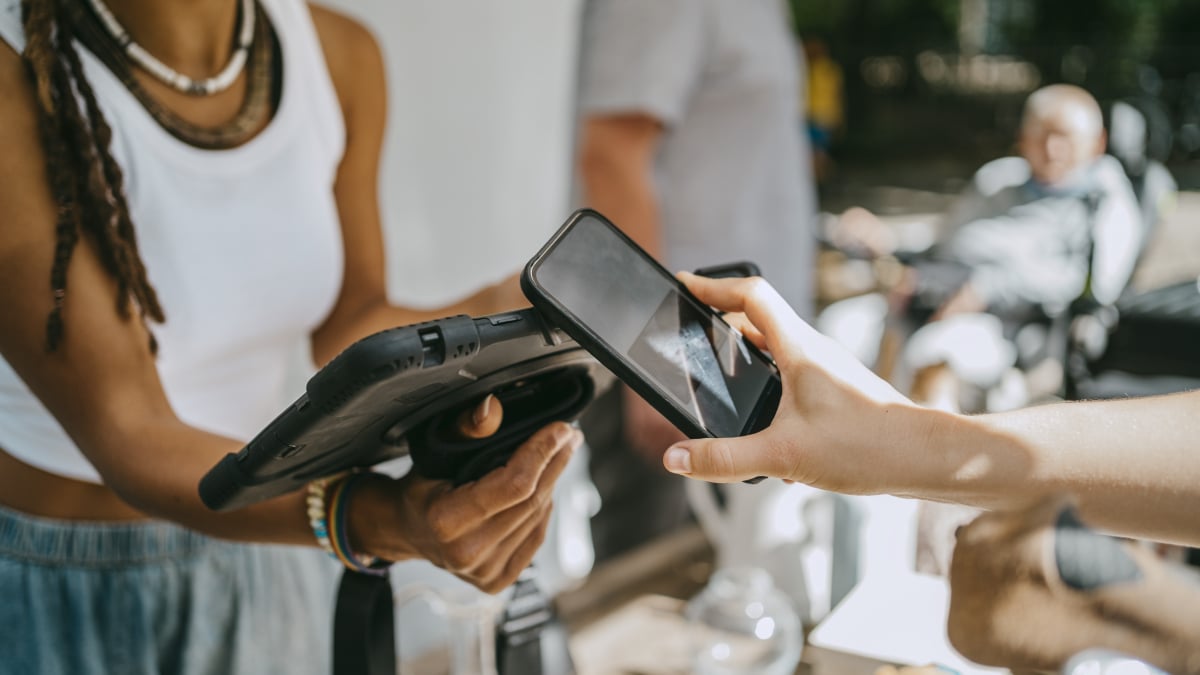 How to use Apple Pay on Amazon for the Big Spring Sale 2025