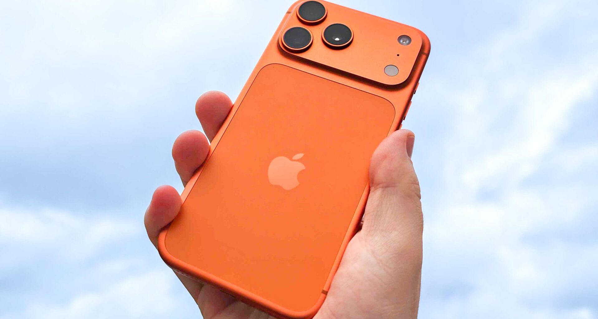 I’ve spent one month with the iPhone 17 Pro Max — 5 things I like and 2 I don’t