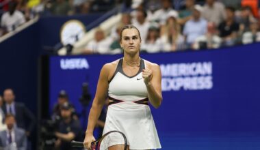 Amanda Anisimova beats Iga Swiatek to join Elena Rybakina in last four at WTA Finals