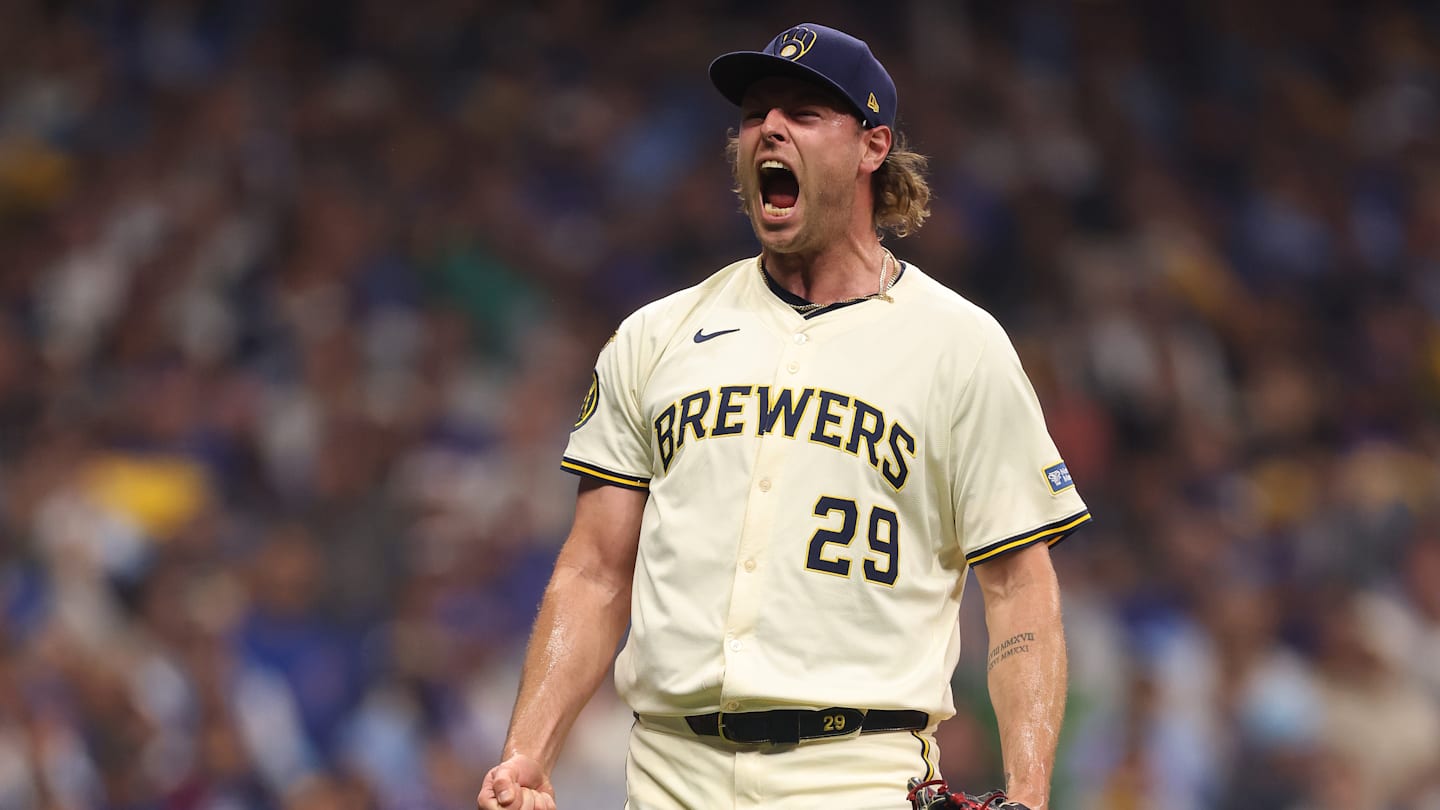 Division Series - Chicago Cubs v Milwaukee Brewers - Game Five