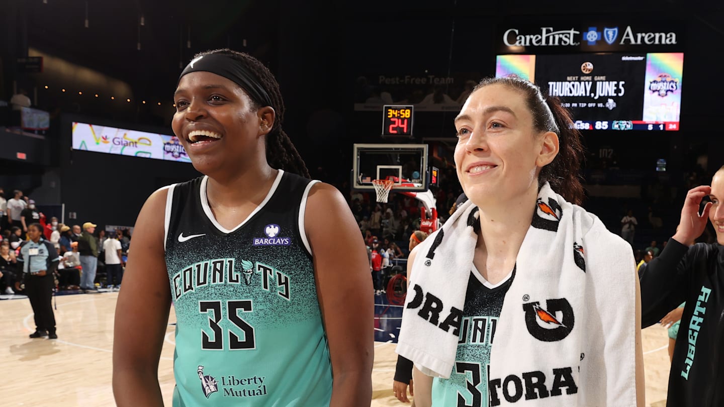 Washington Mystics v New York Liberty