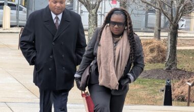 Jury asks to rehear Atlantic City mayor's testimony in broom incident