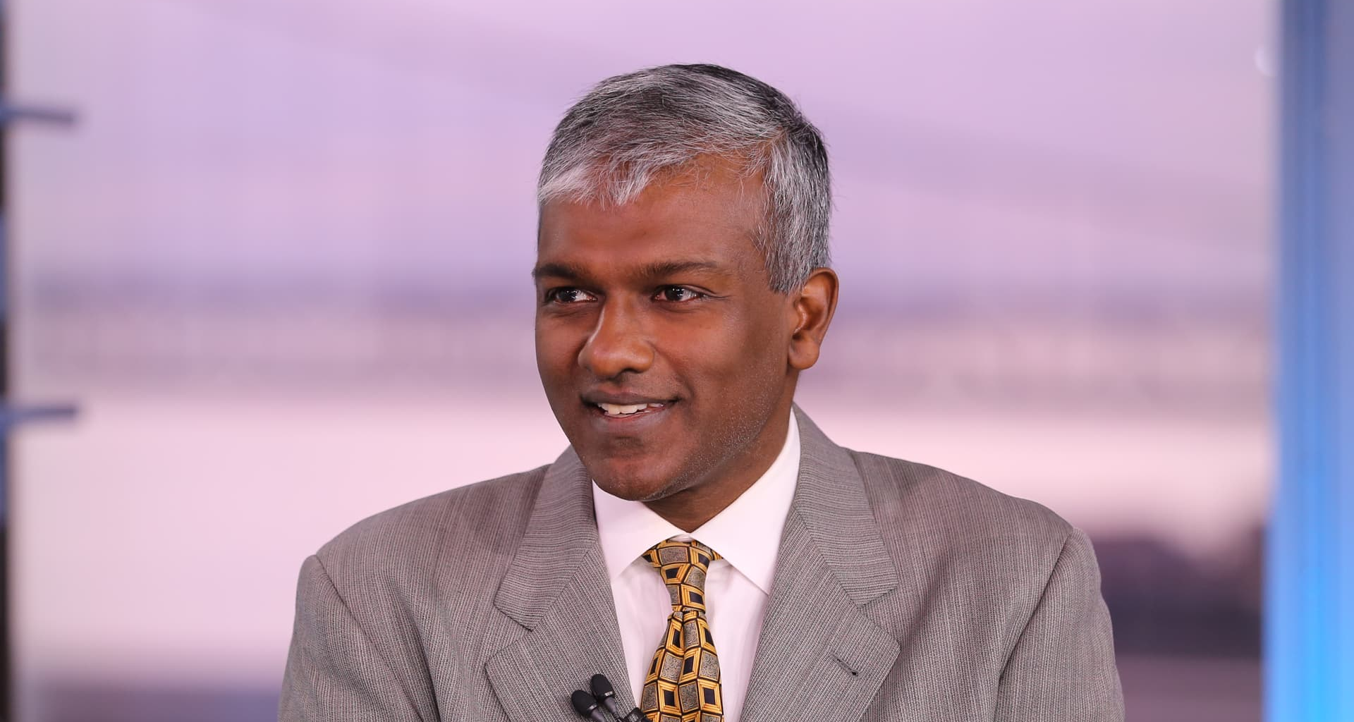 Investor Dan Niles shares his top 5 stock picks for 2026