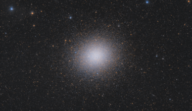 The globular cluster Omega Centauri (Credit : Chuck Ayoub)