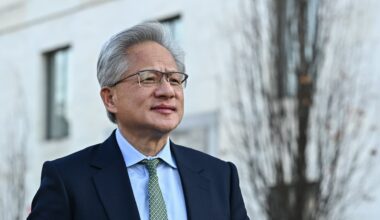 The Club's top 10 things to watch in the stock market Wednesday