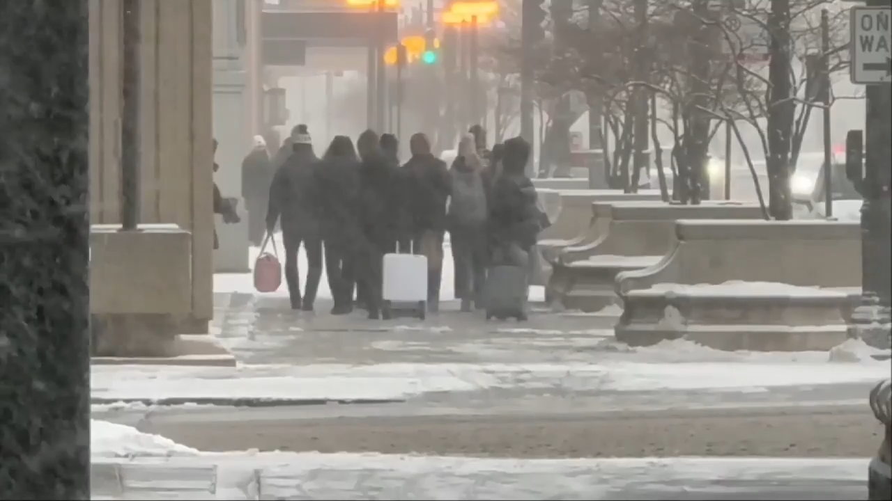 Millions wake up to extreme cold that’s breaking records as it spreads east - WSVN 7News | Miami News, Weather, Sports