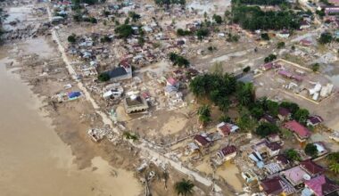 Death toll from flooding in Southeast Asia surpasses 1,500, calls to fight deforestation increase