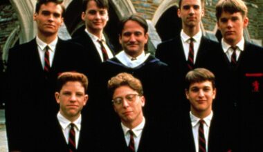 Ethan Hawke 'Aware' of Robin Williams' Struggles on Dead Poets Society