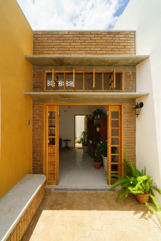 Mom's House / Studio Zé - Interior Photography, Wood, Door, Beam