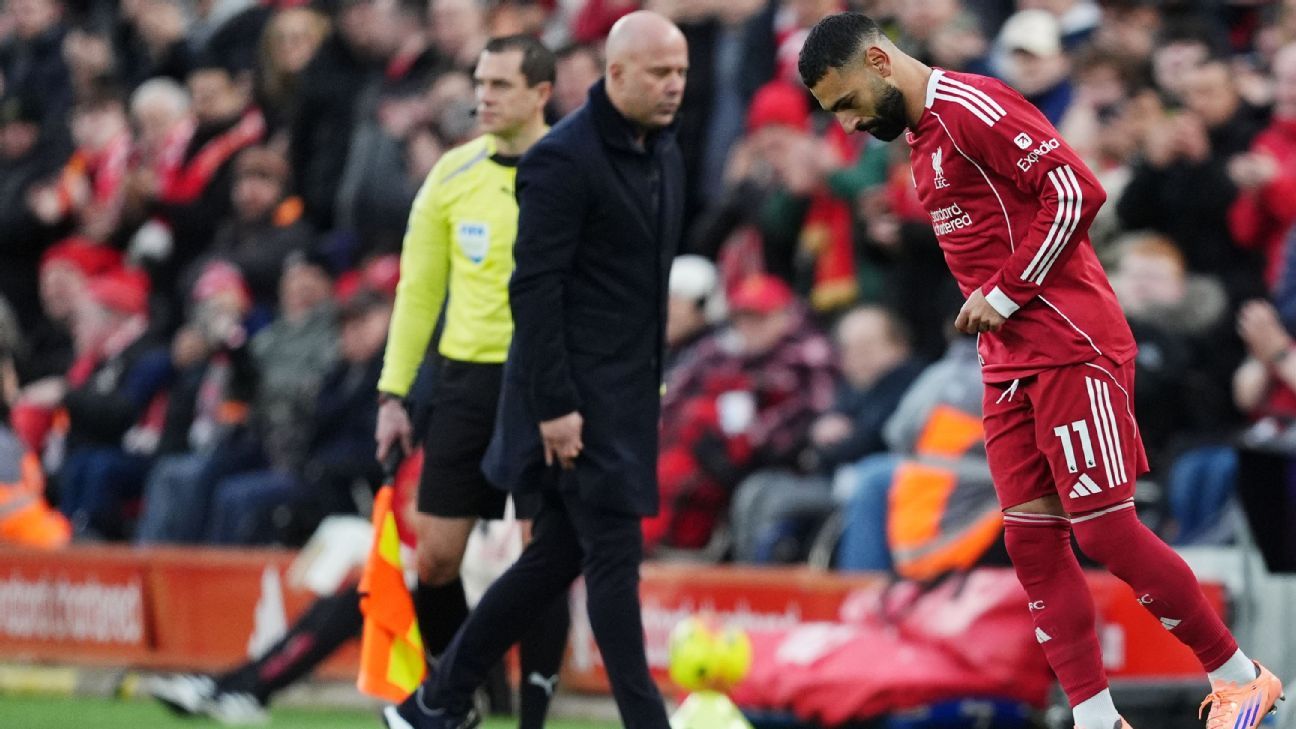 Mohamed Salah comes on as a sub in 25th minute for Liverpool vs. Brighton