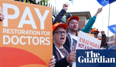Resident doctors in England vote to go ahead with strike | Doctors