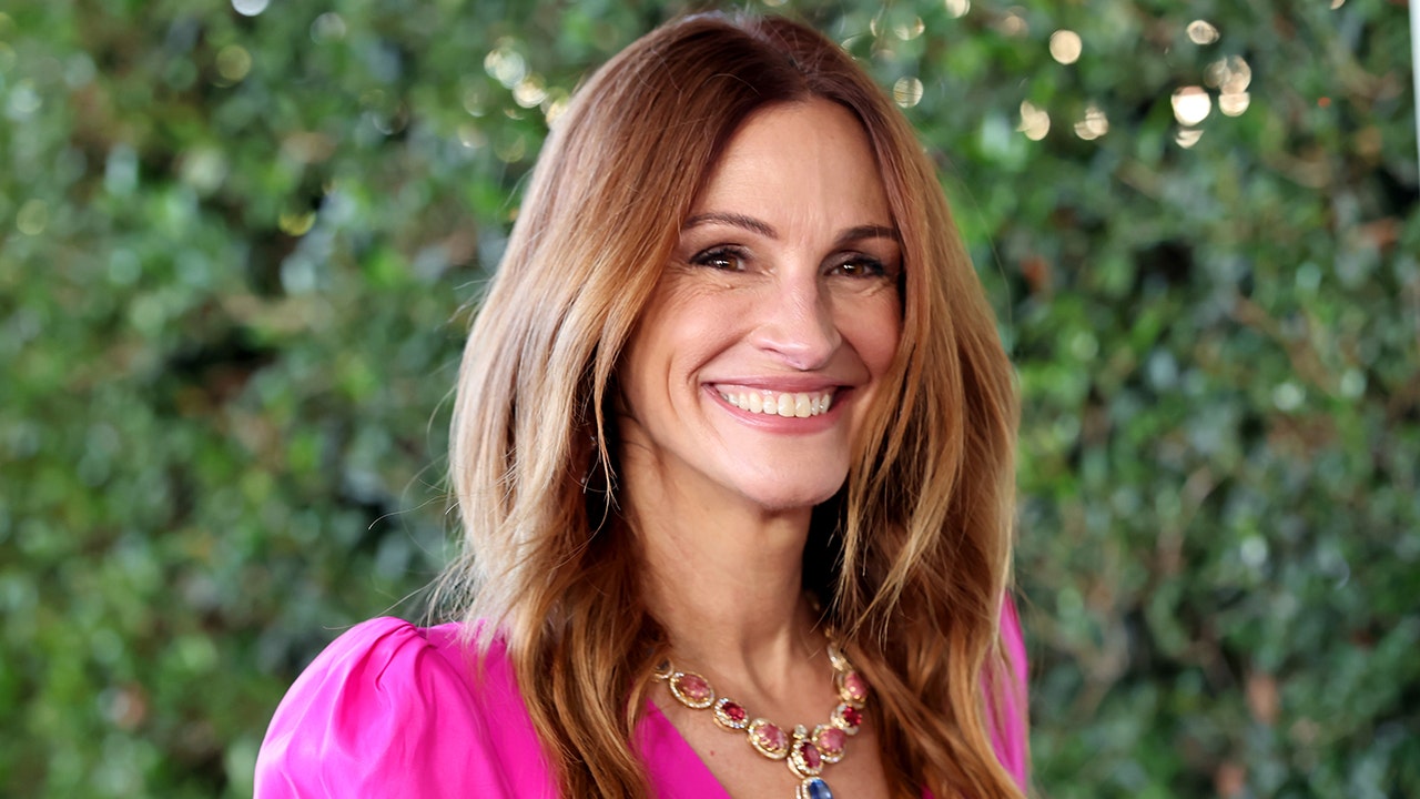 Julia Roberts jokingly says she has '3.5 movies left' in her acting career