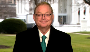 Top White House economic adviser Kevin Hassett says $2,000 tariff checks for Americans will depend on Congress