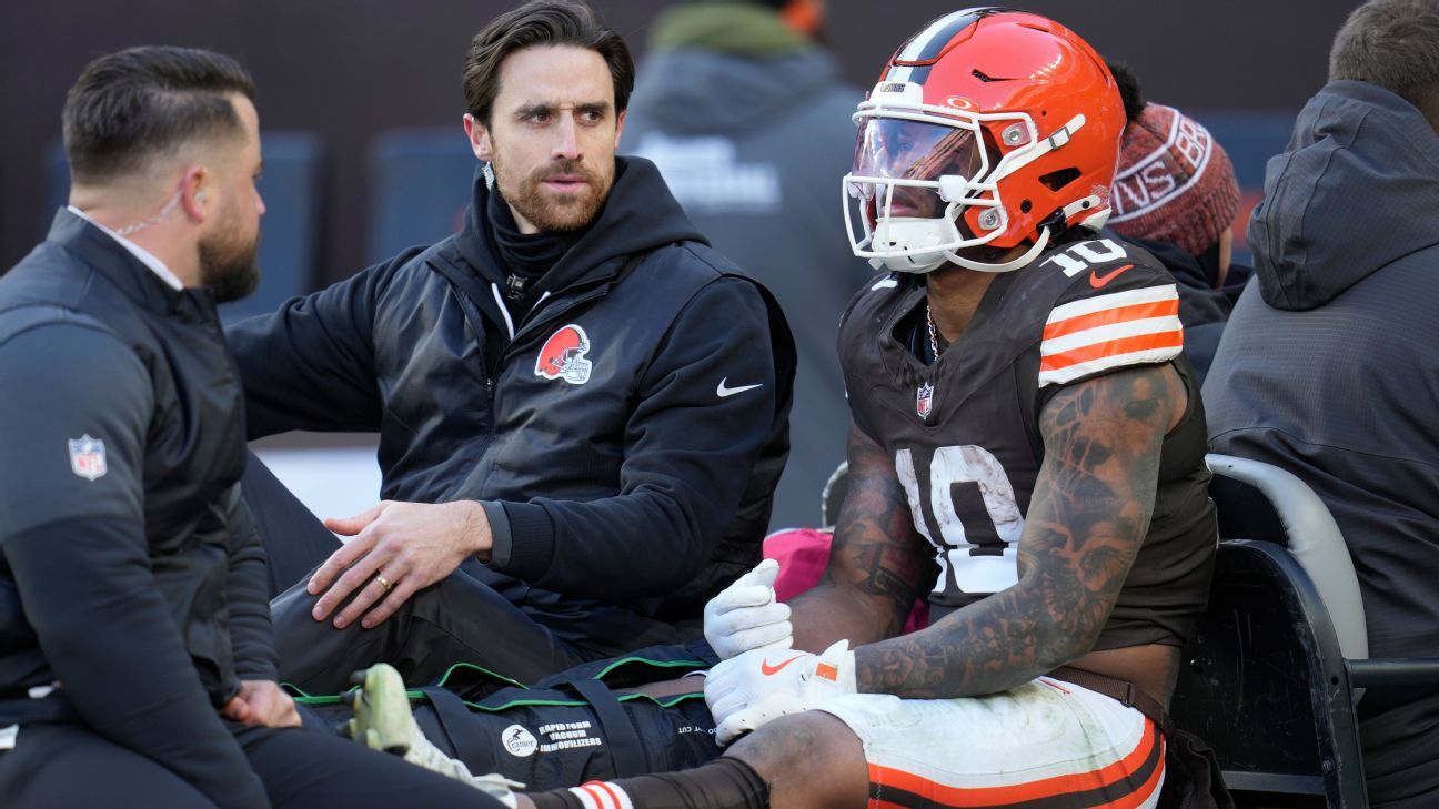 Browns standout rookie RB Quinshon Judkins (leg) carted off