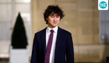 Meta’s star AI hire Alexandr Wang finds Mark Zuckerberg's management style ‘suffocating’: report