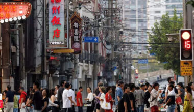 China economy grew below 3% in 2025, half of official target, think tank estimates