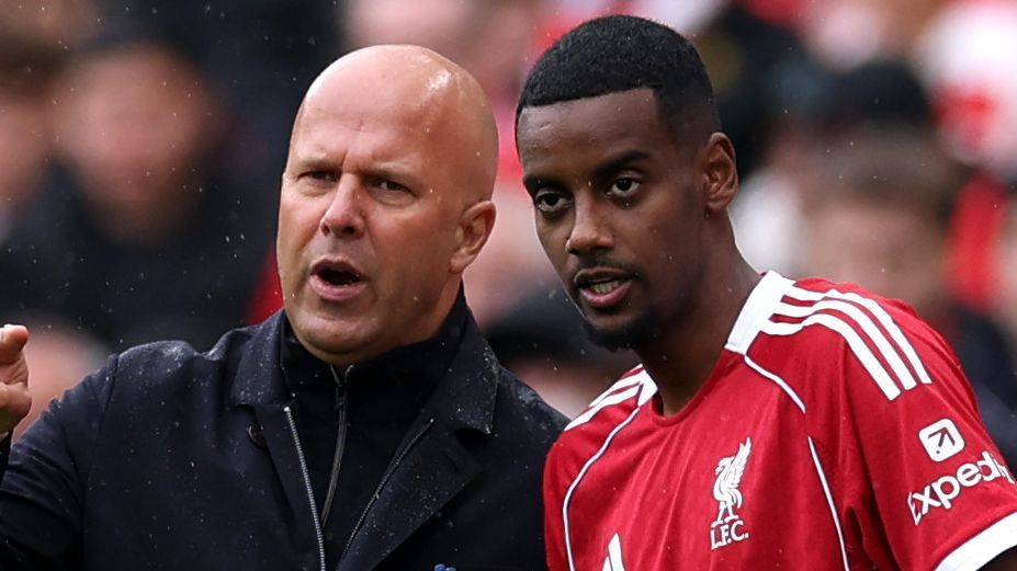 Liverpool's Alexander Isak out for 'couple of months' - Arne Slot