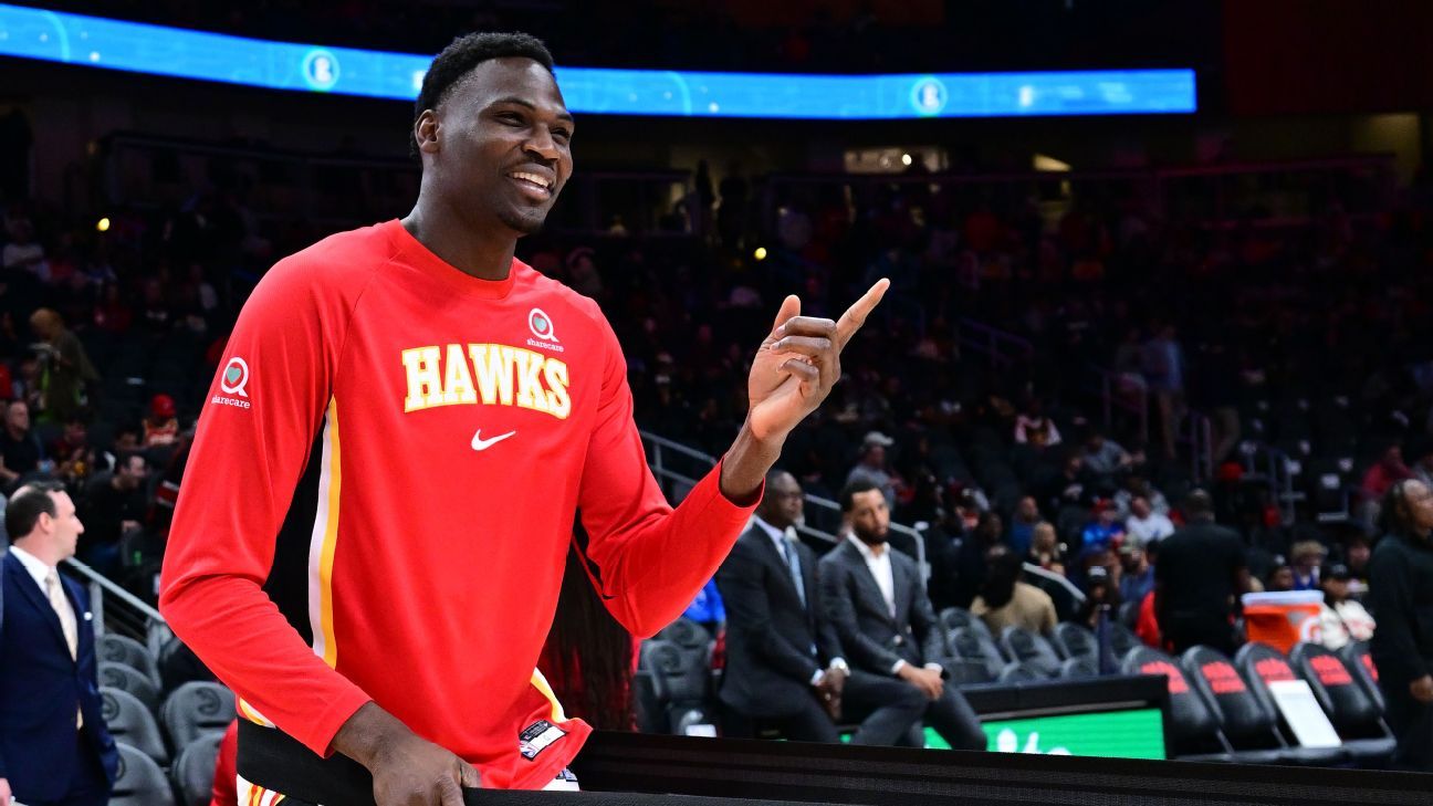 Hawks reserve center N'Faly Dante (ACL) out remainder of season
