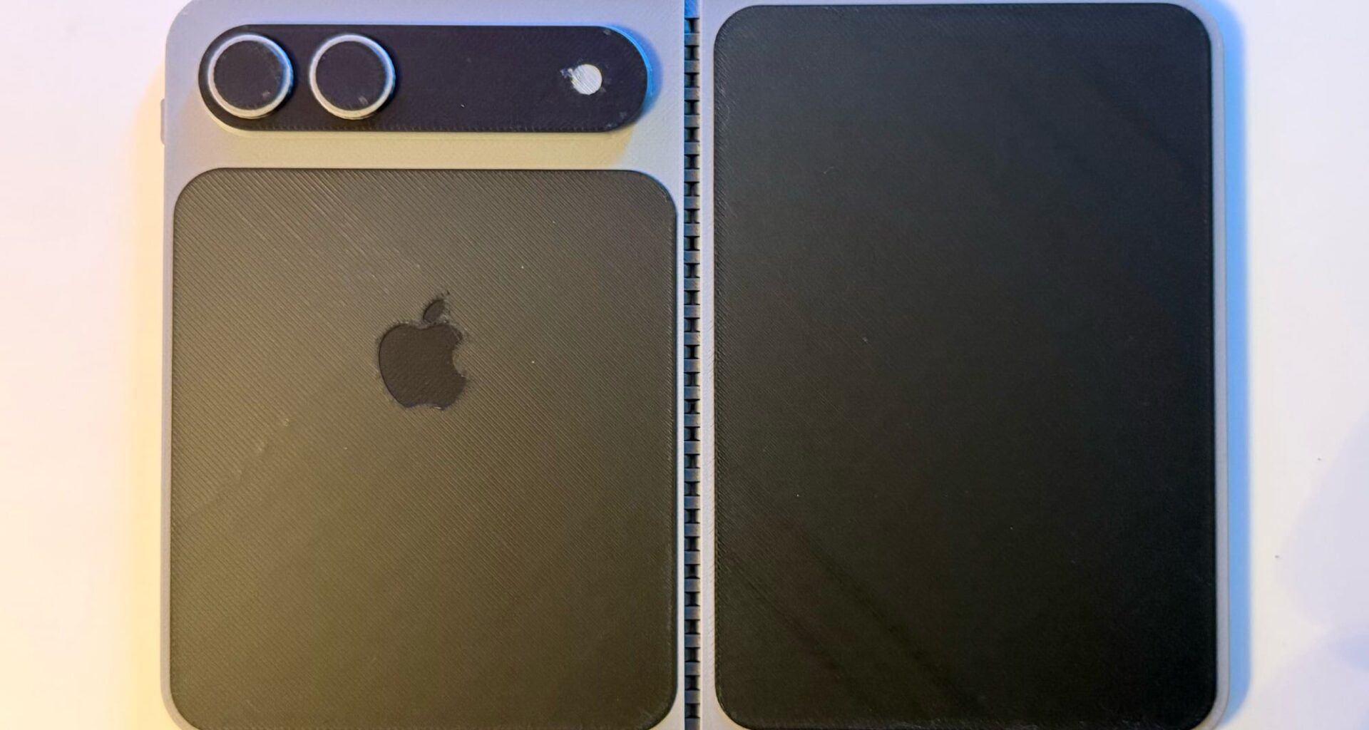 Have a 3D Printer? You Can Make Your Own iPhone Fold Dummy