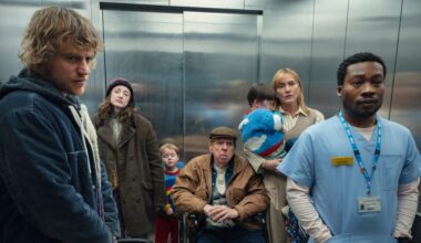 Kate Winslet and Timothy Spall's "perfect" drama with the "year's best cast" just landed on Netflix