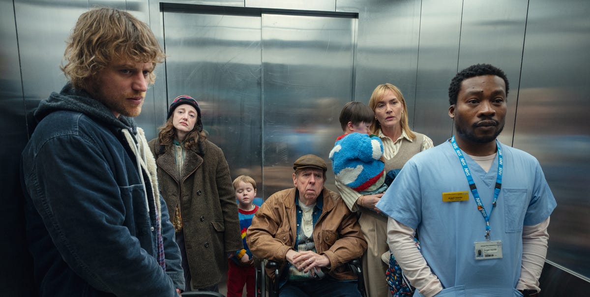 Kate Winslet and Timothy Spall's "perfect" drama with the "year's best cast" just landed on Netflix