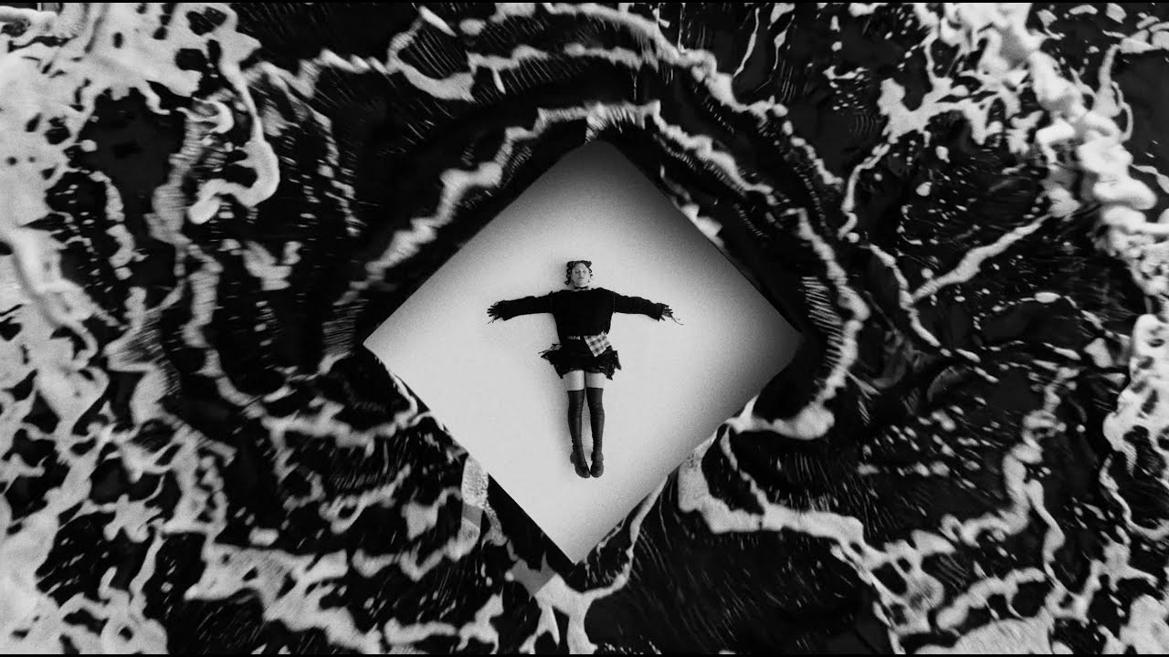 Spiritbox - No Loss, No Love (Official Music Video) - YouTube