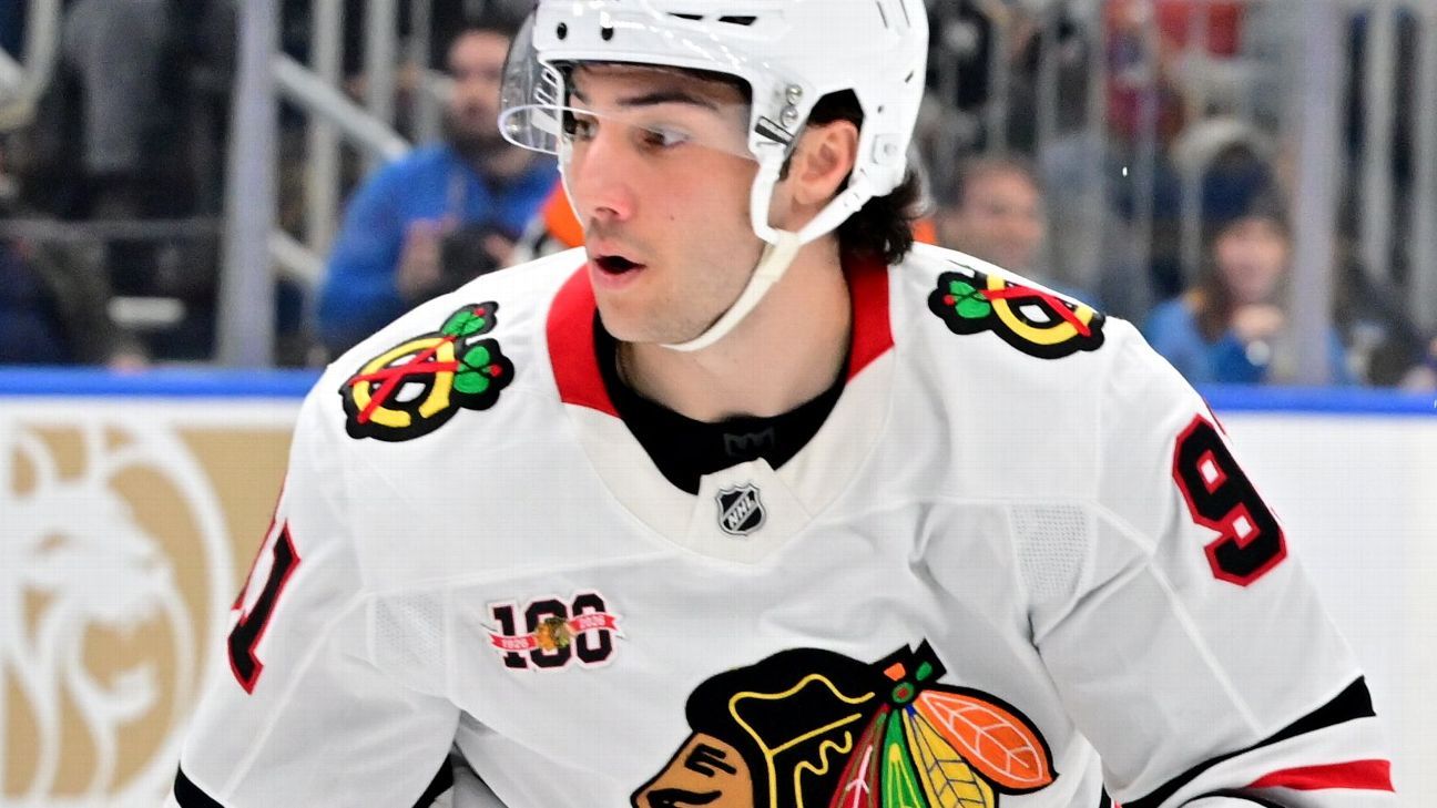 Struggling Chicago Blackhawks lose, place Frank Nazar on IR