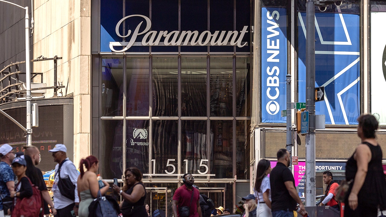 2025 in Review: A tumultuous year for Paramount and CBS News