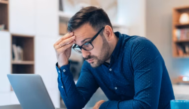 ‘Is this a red flag?’ Since the market downturn, my adviser hasn’t even called to reassure me. Don’t I at least deserve an automatic check-in?