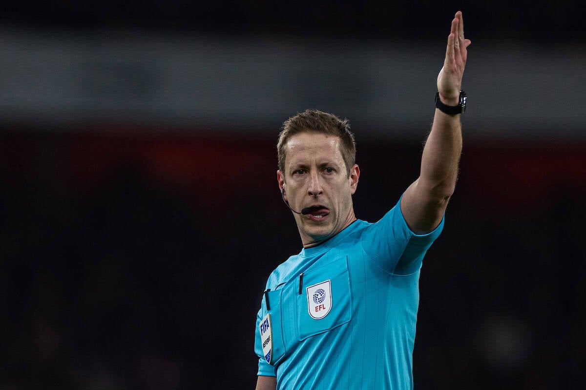 LONDON, ENGLAND - Tuesday, January 7, 2025: Referee John Brooks during the Football League Cup Semi-Final 1st Leg match between Arsenal FC and Newcastle United FC at the Emirates Stadium. Newcastle won 2-0. (Photo by David Rawcliffe/Propaganda)