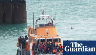 More than 800 people cross Channel in dinghies, breaking record for December | Immigration and asylum