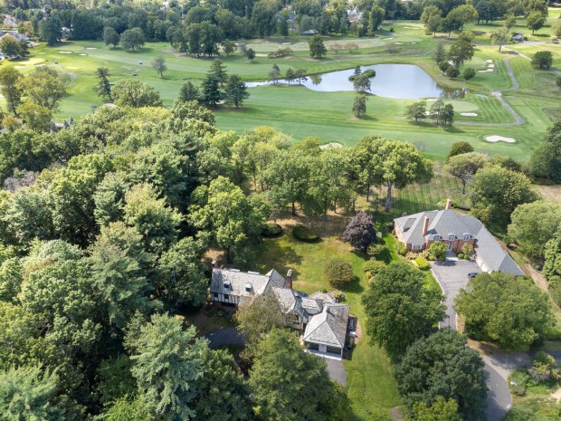 111 Bloomfield Avenue, West Hartford