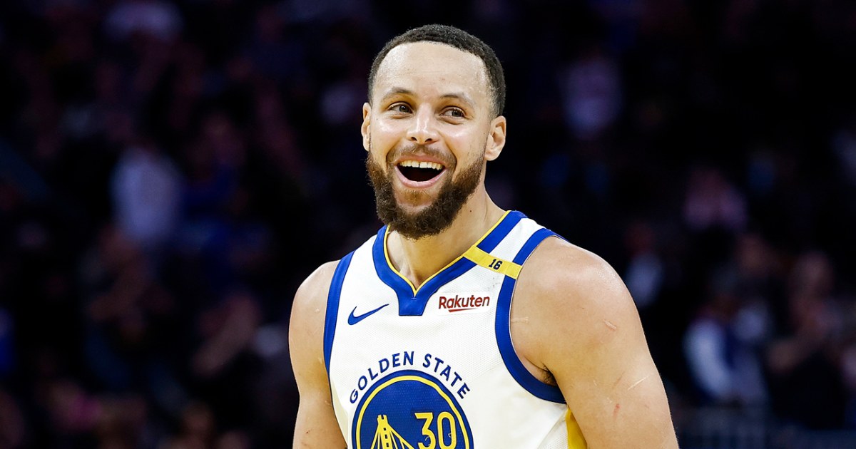 Stephen Curry, Jimmy Butler lead the way as Warriors beat Mavericks 126-116 on Christmas Day