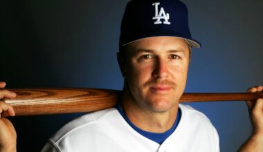 Jeff Kent elected to baseball Hall of Fame, which again keeps doors shut for Bonds and Clemens