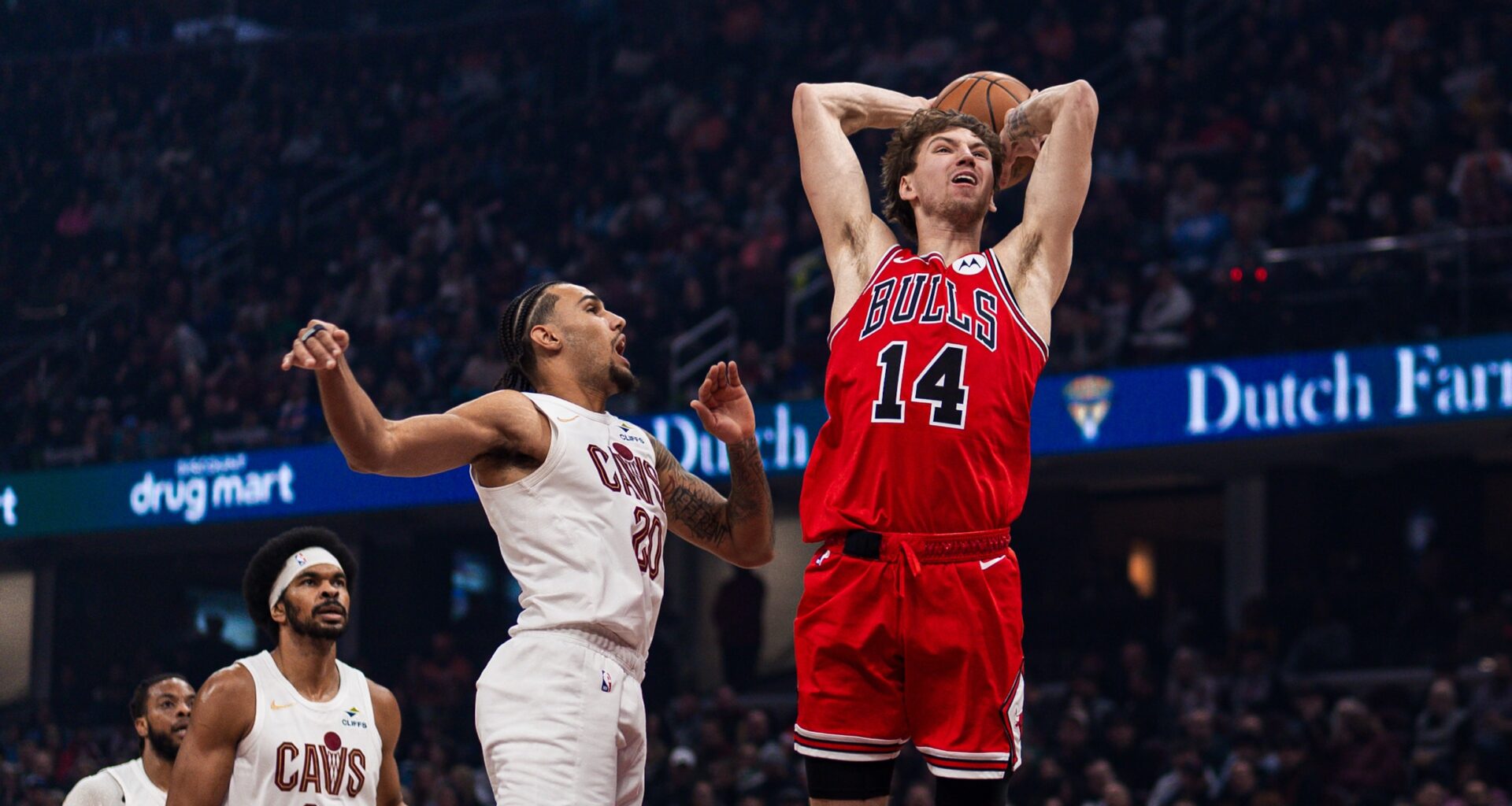 Matas Buzelis and Nikola Vucevic score 24 each as Bulls beat Cavs 136-125 - NBA