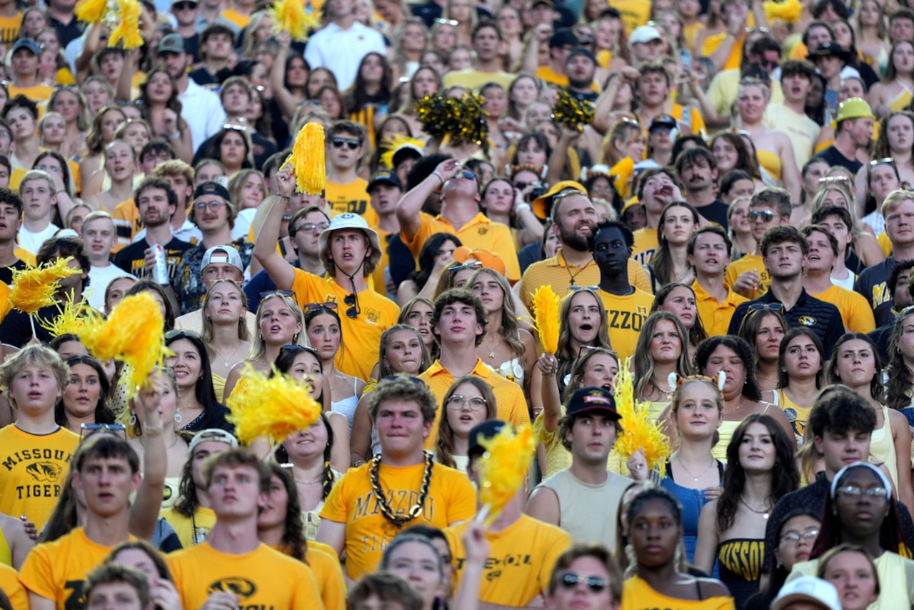 UMass Missouri Football