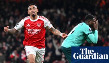 Mosquera’s last-gasp own goal hands Arsenal dramatic win against luckless Wolves | Premier League