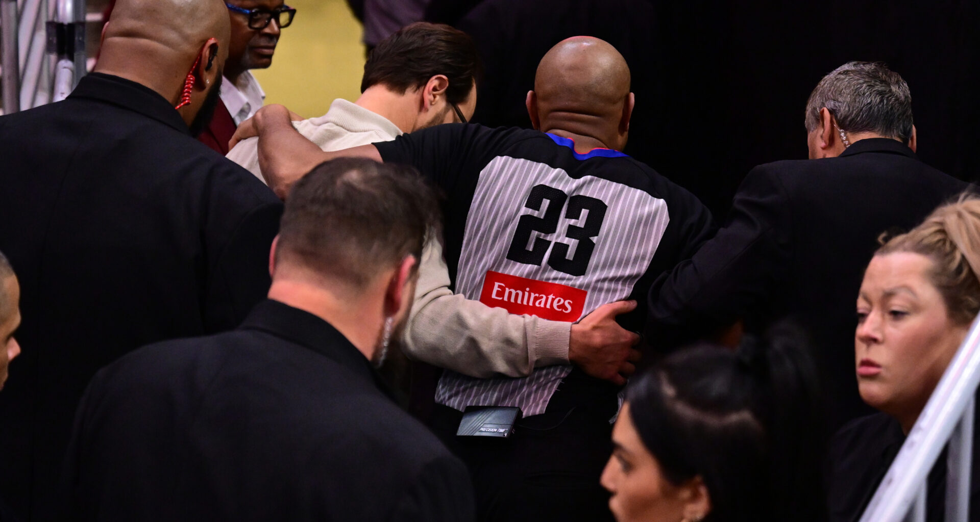 NBA official Tre Maddox suffers leg injury during Bulls-Cavaliers game