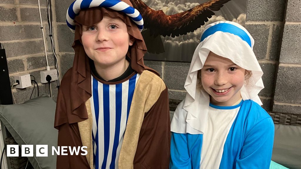Children in Weston retell nativity as a breaking news story
