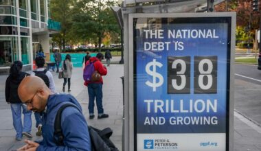 After U.S. debt soared to $38 trillion, the ‘easy times’ are now over as hedge funds jump into the bond market, former Treasury official warns